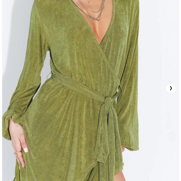 Princess Polly PARTY TIME MINI DRESS GREEN LOW IMPACT - Picture 3 of 8